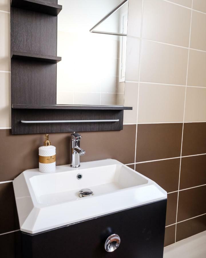The Loft Studio Apartment Larnaca Exterior photo